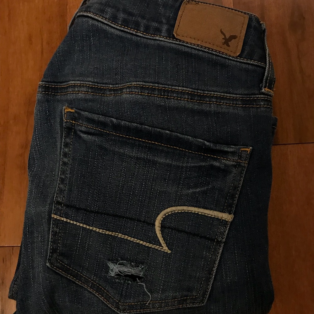 ripped american eagle jeans